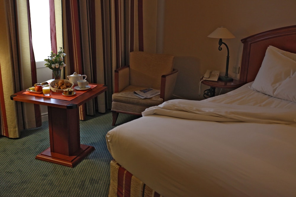 Pullman Bucharest World Trade Center Hotel 31/74