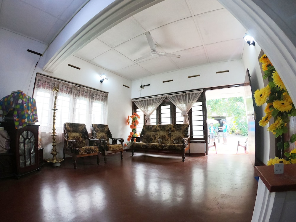 Shriniths Place Dodanduwa 16/35