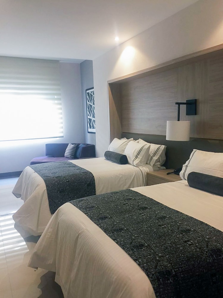 Hotel Real Maestranza 20/69