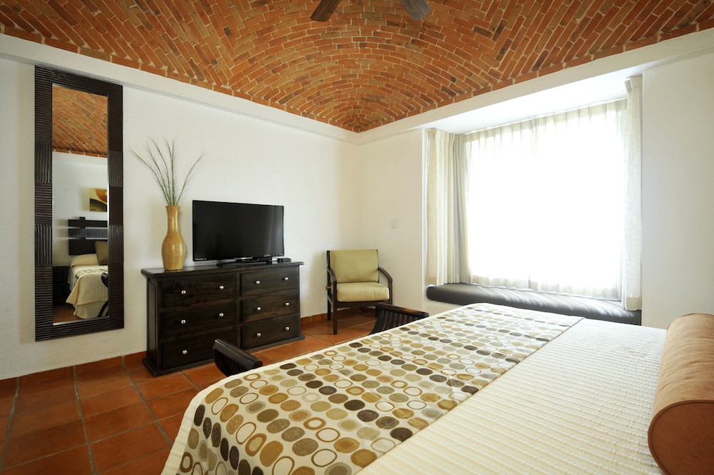 Las Palmas Condominios 22/36