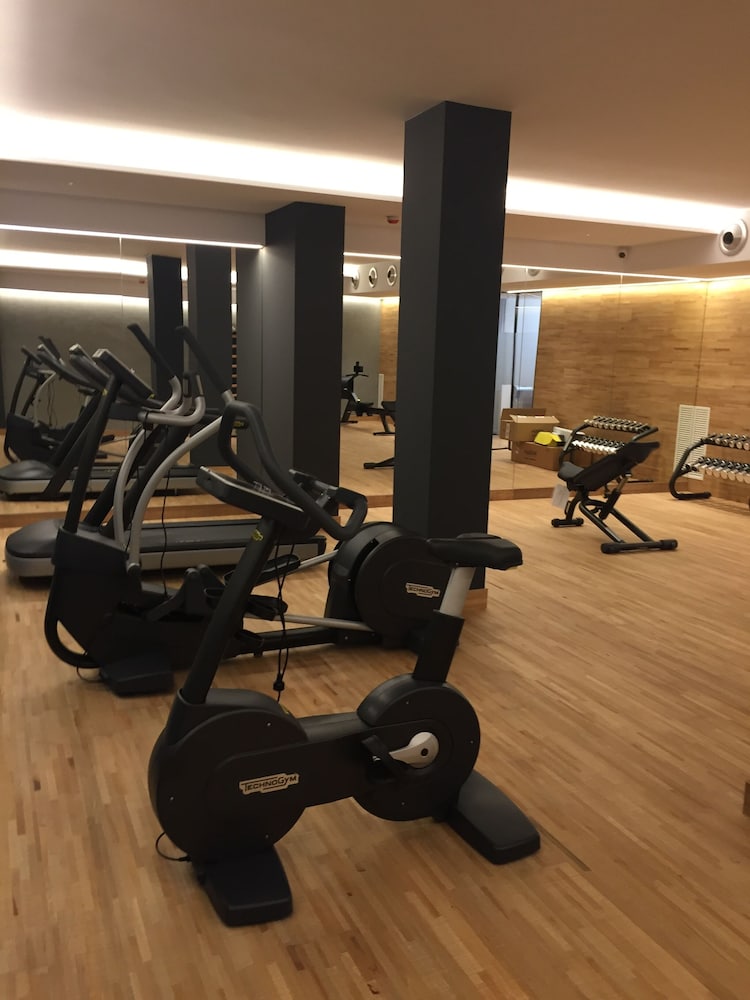 Ambassador Palace 22/50