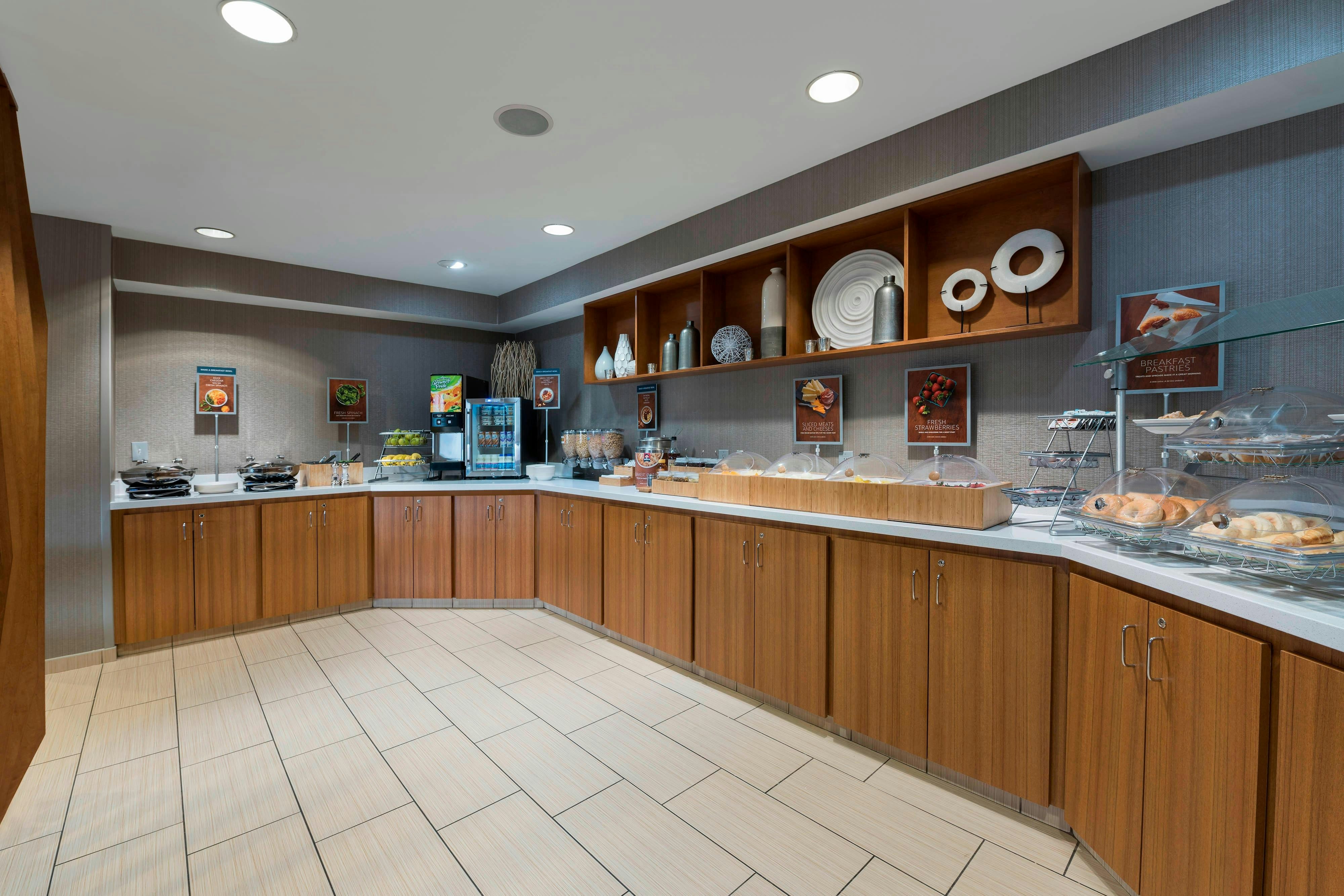 Springhill Suites Grand Rapids North 4/16