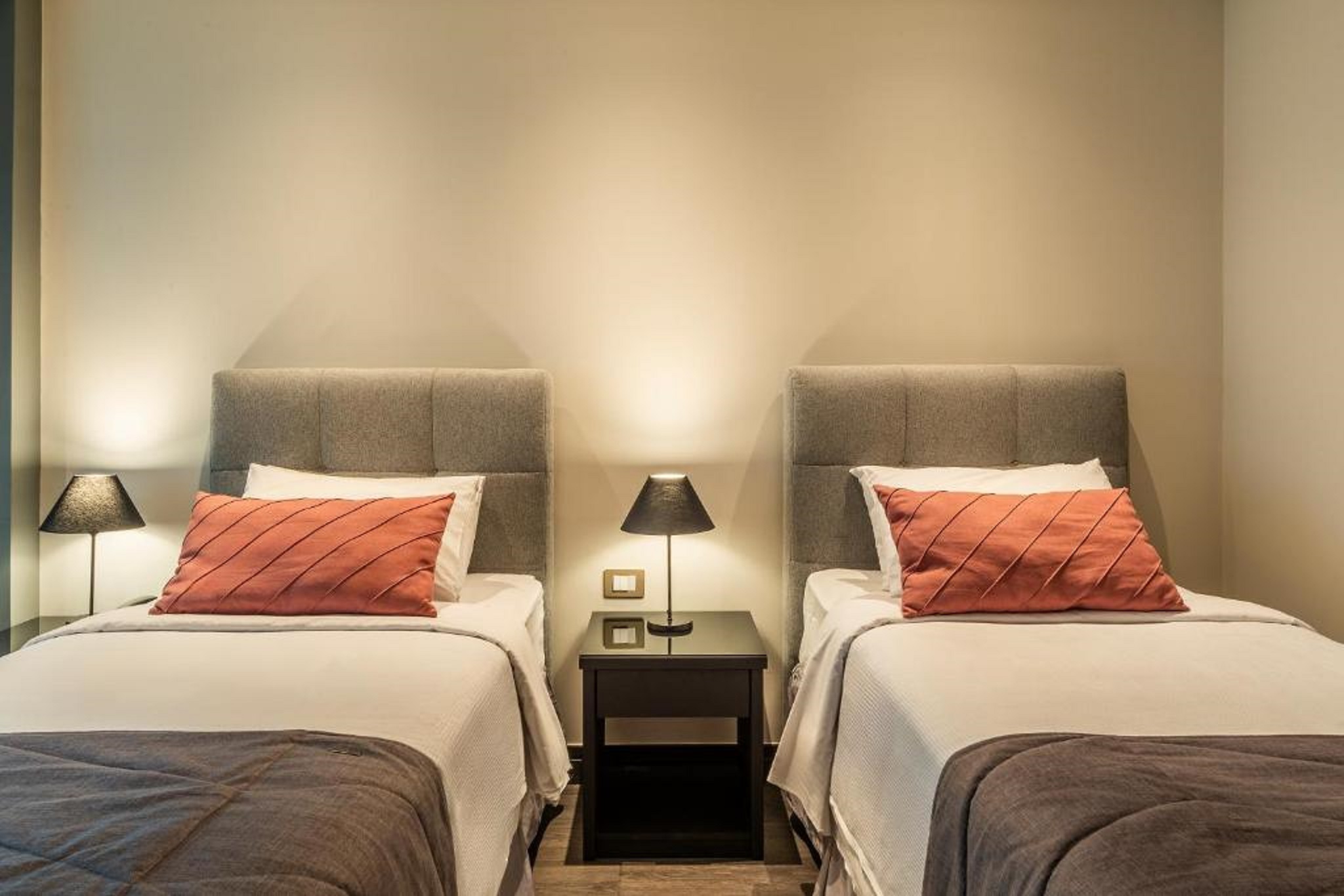 Stilo, Single, Twin Beds