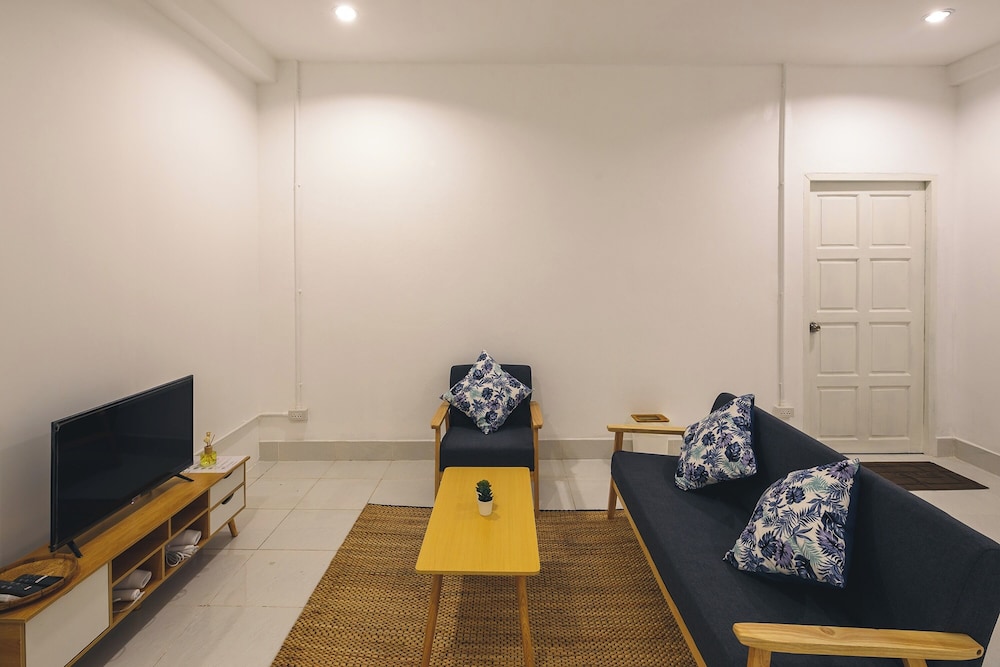 Yindee Travellers Lodge 32/50