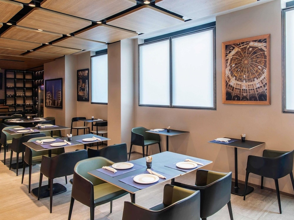Novotel Parma Centro 60/74