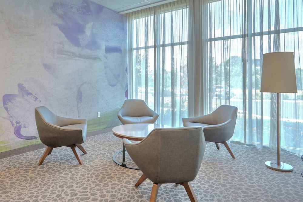 COURTYARD BY MARRIOTT DEPTFORD 23/34
