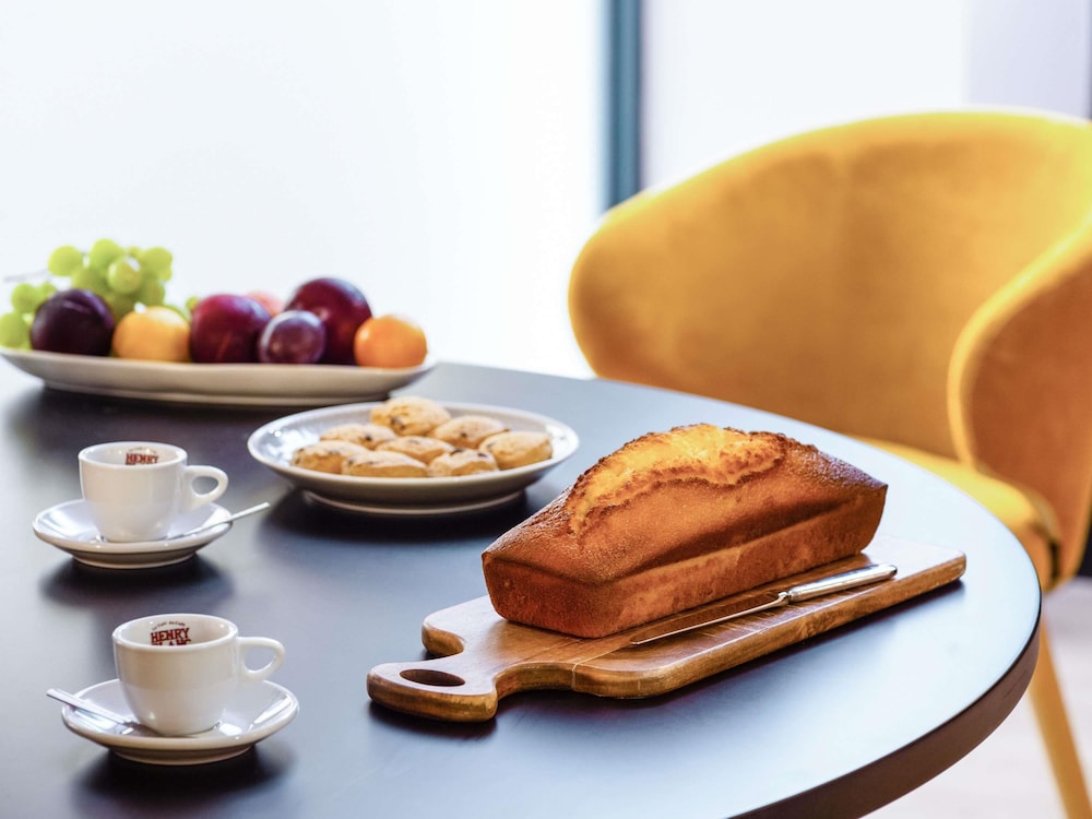 Hotel Mercure Marseille Canebiere Vieux-Port 43/62