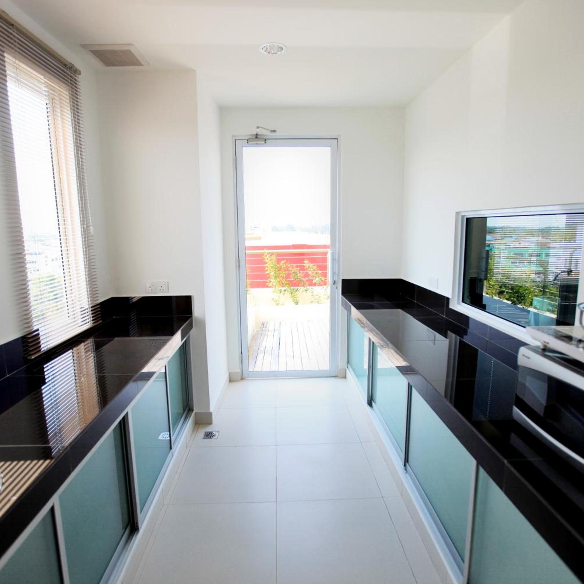 Merdeka Suites Hotel 36/45