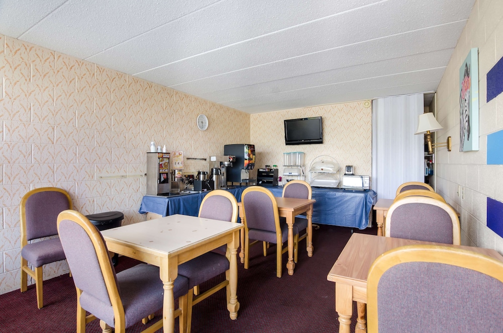 Americas Best Value Inn Wytheville 30/36