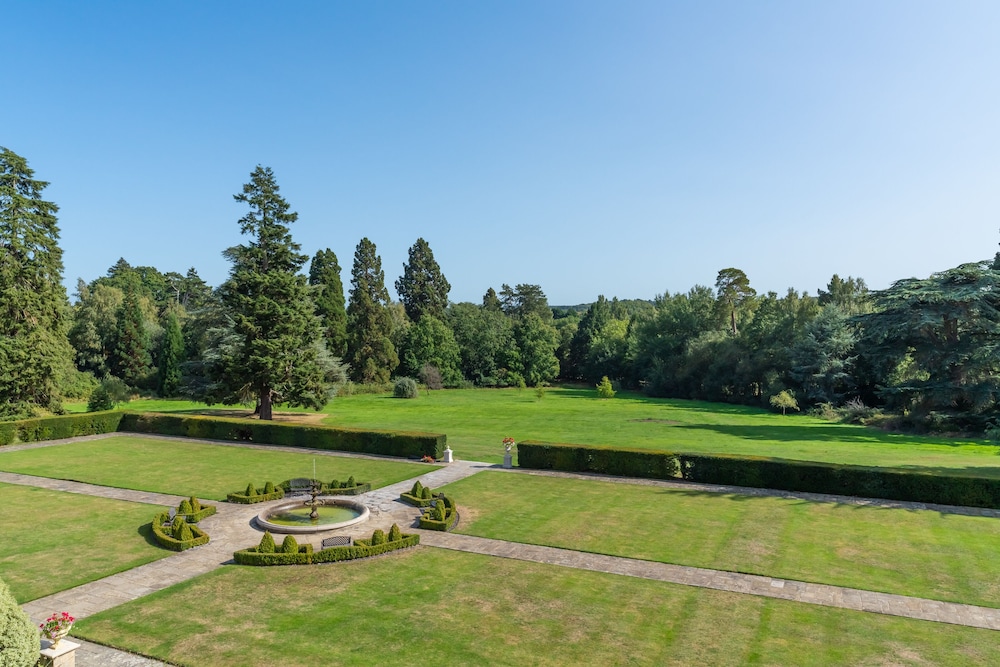 Easthampstead Park 18/40