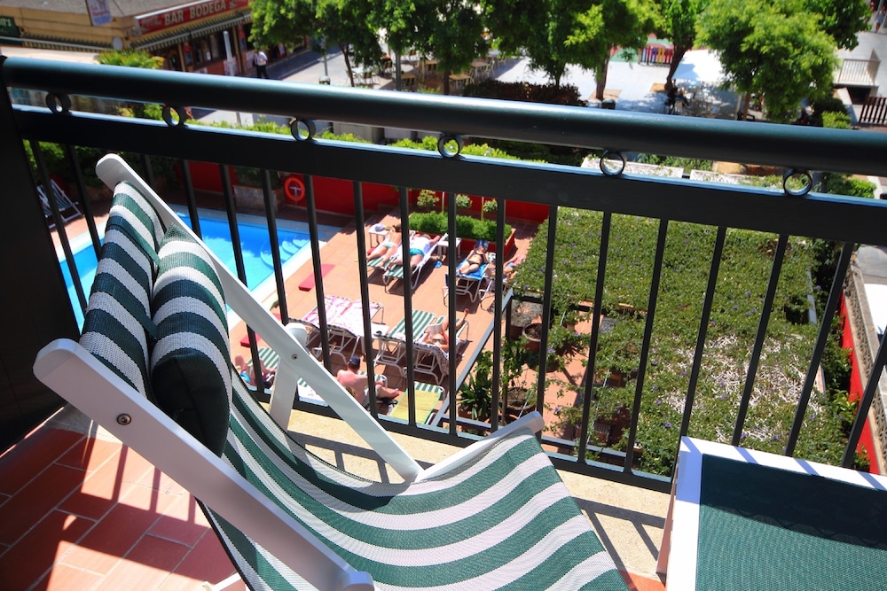 Aqua Hotel Bertran - Adults Only 46/78