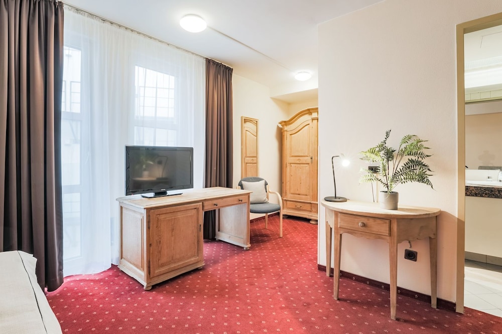 Hotel Madison 72/100