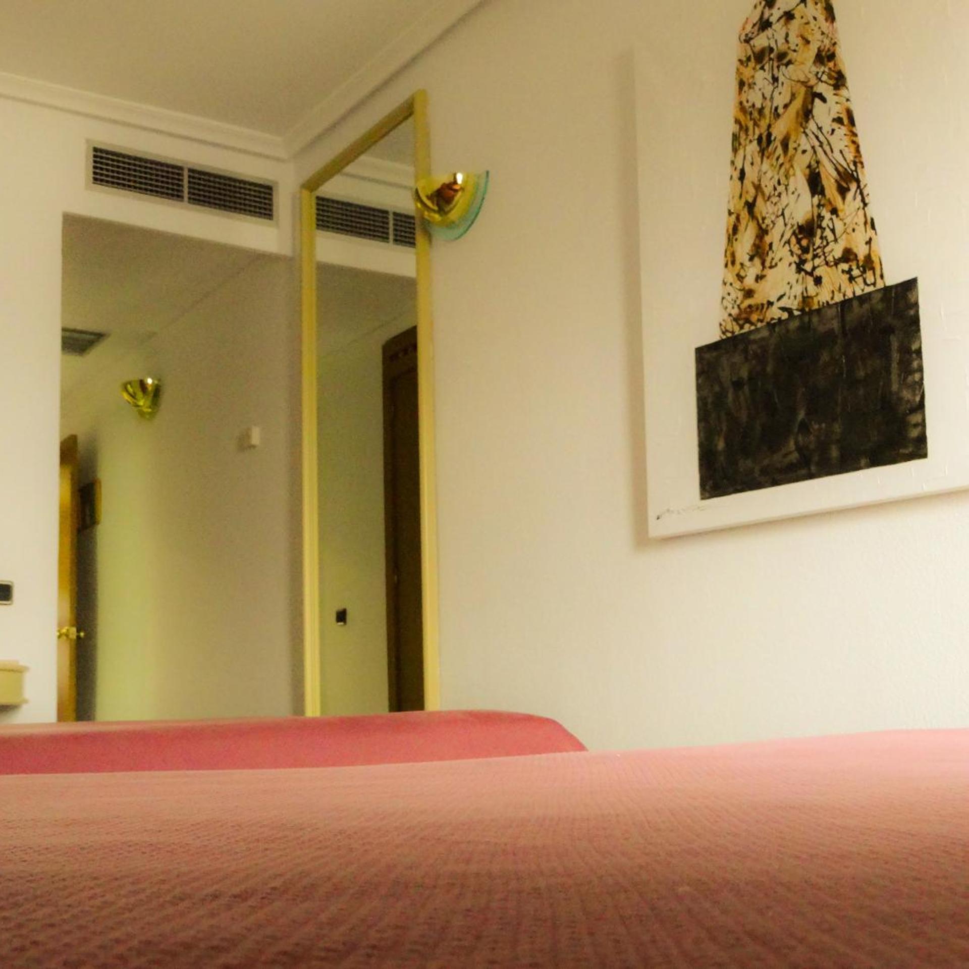 غرفة بسريرين منفصلين بحمام خاص، Hotel Azuqueca 3/4