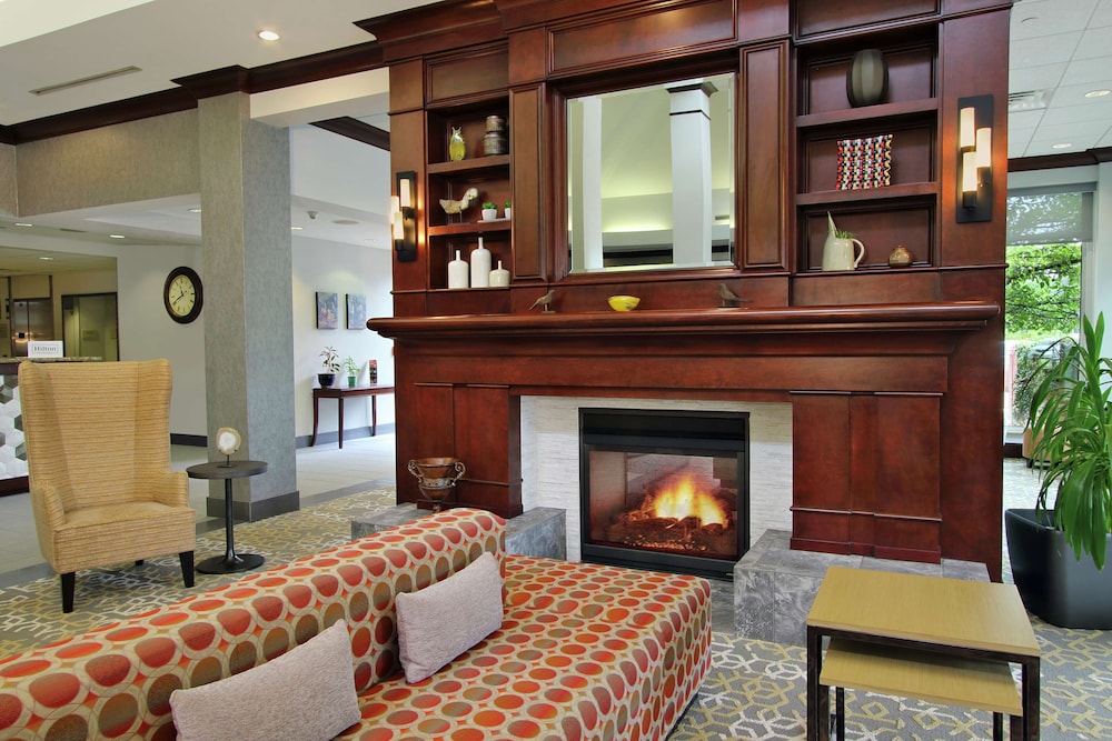 Hilton Garden Inn Sonoma County Airport 30/59
