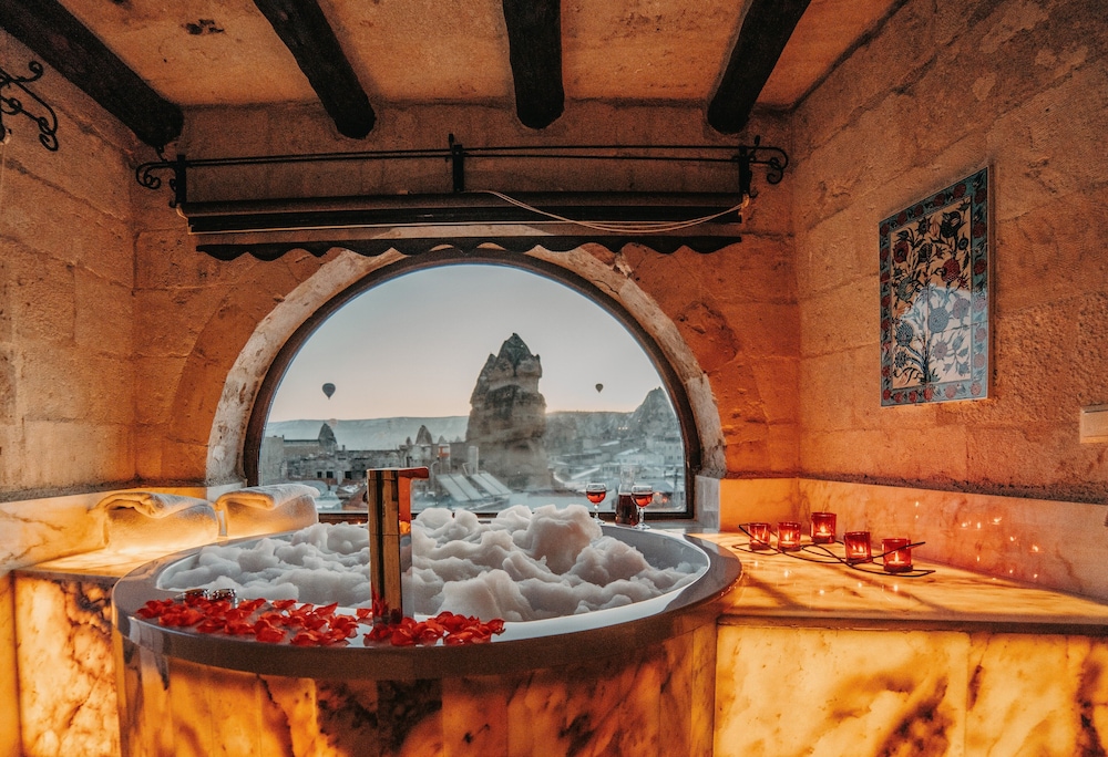 Erenbey Cave Hotel 25/50