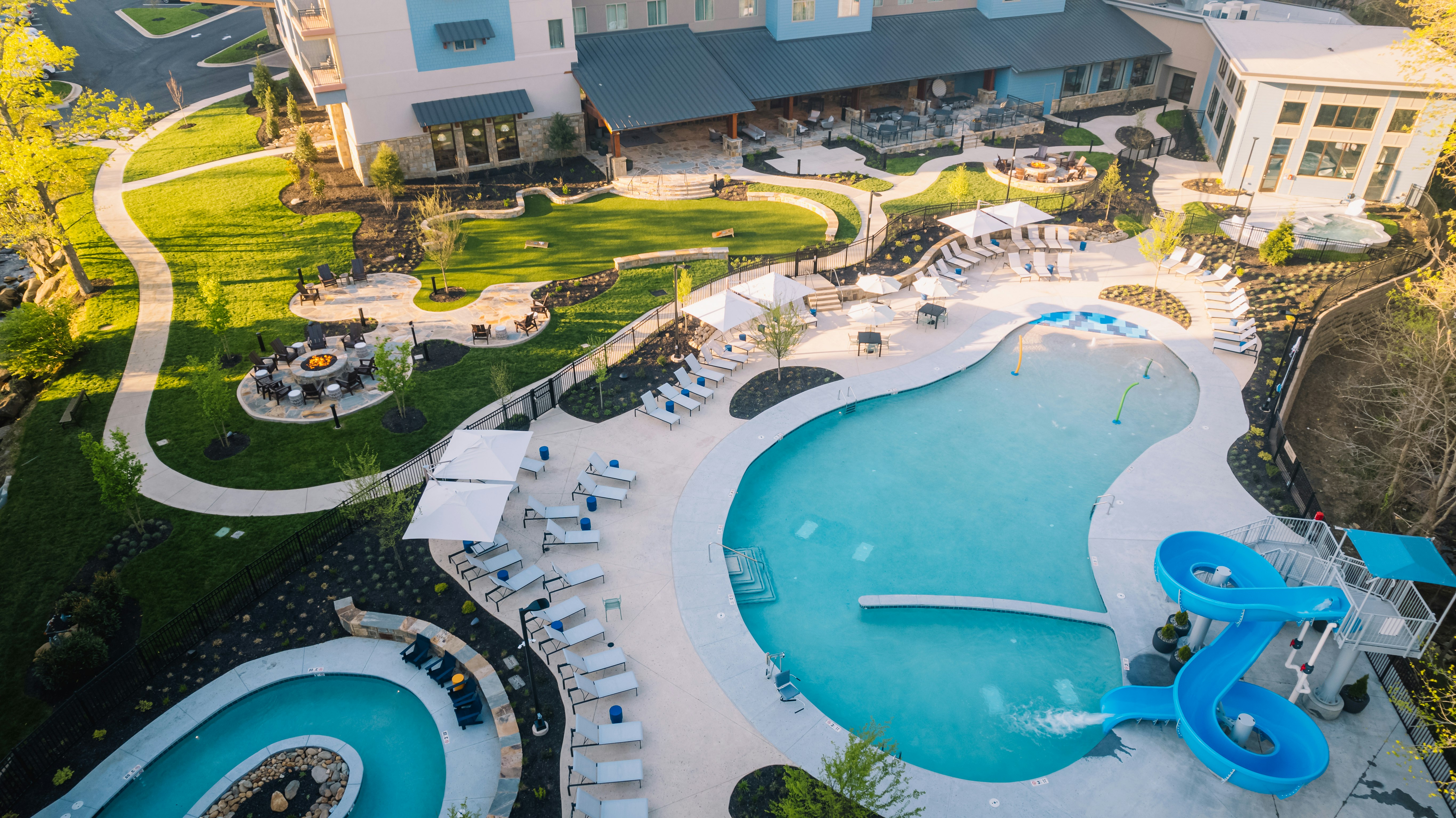 Embassy Suites by Hilton Gatlinburg Resort 51/55