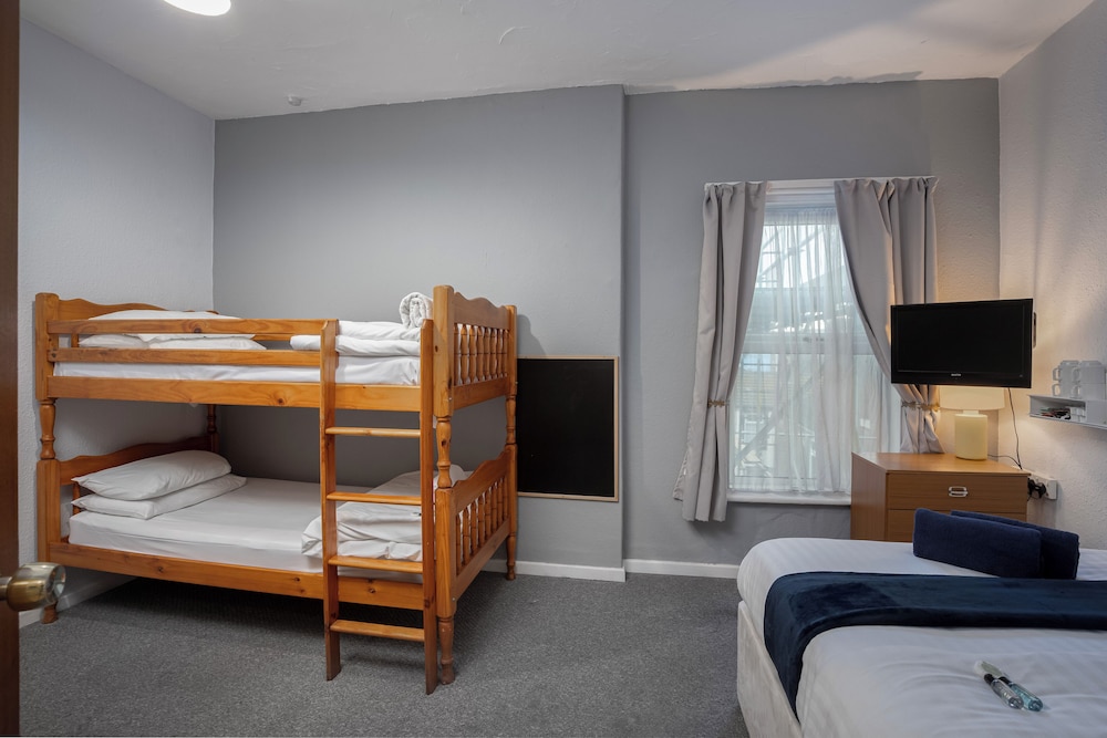 Royal Oakwell Hotel 38/52
