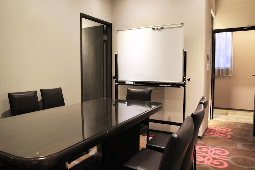 CAPITAL HOTEL SONGSHAN 27/35