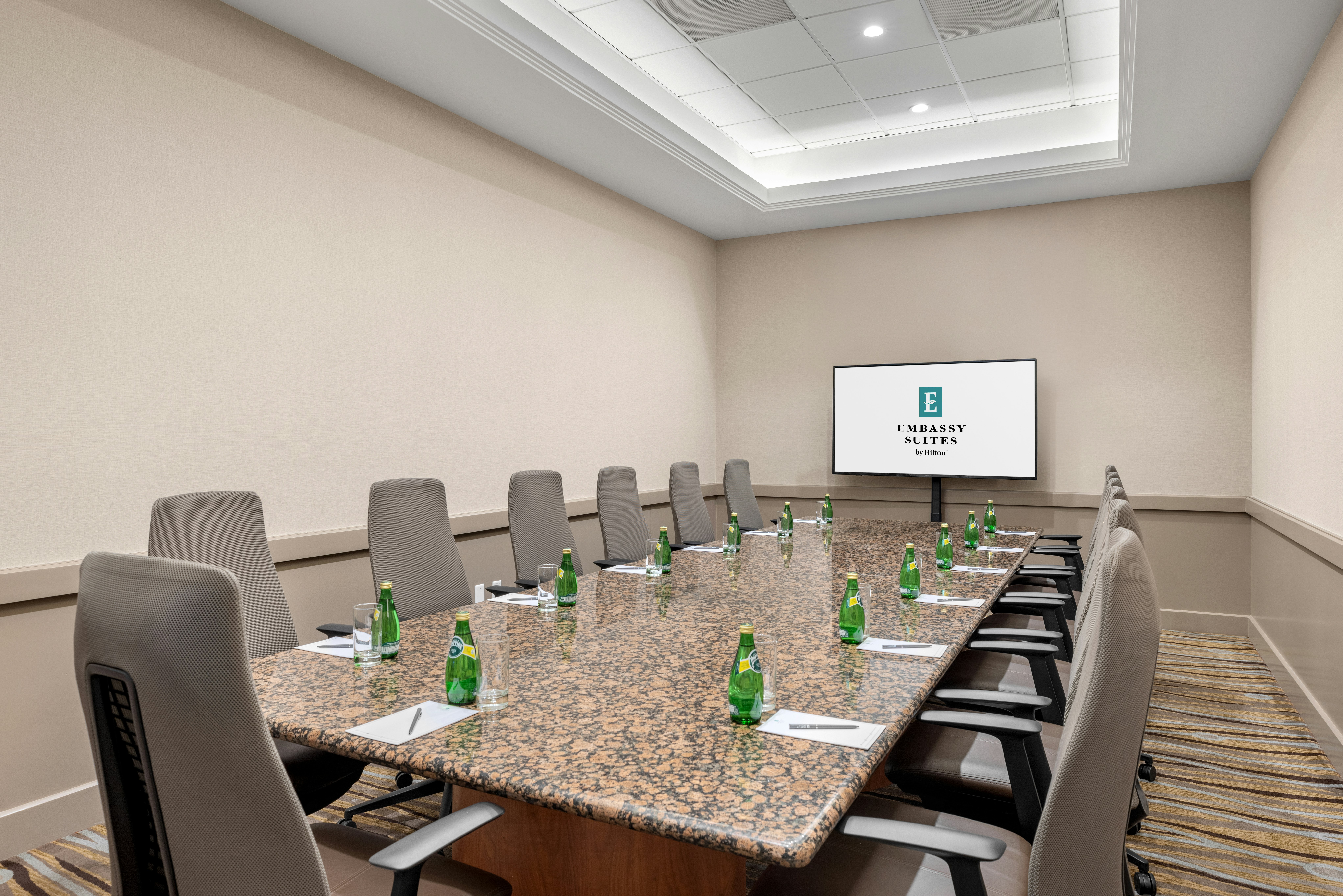 Embassy Suites By Hilton Anaheim South 40/51