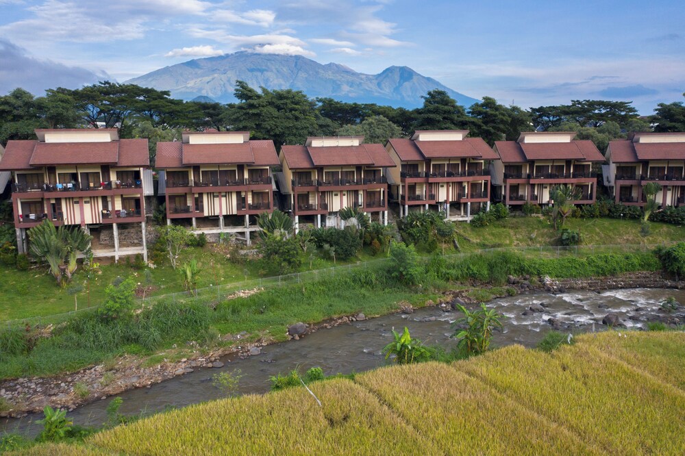Bess Resort and Waterpark 19/22