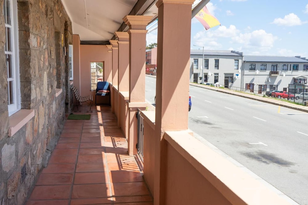 Bay Vista Guest House 27/50