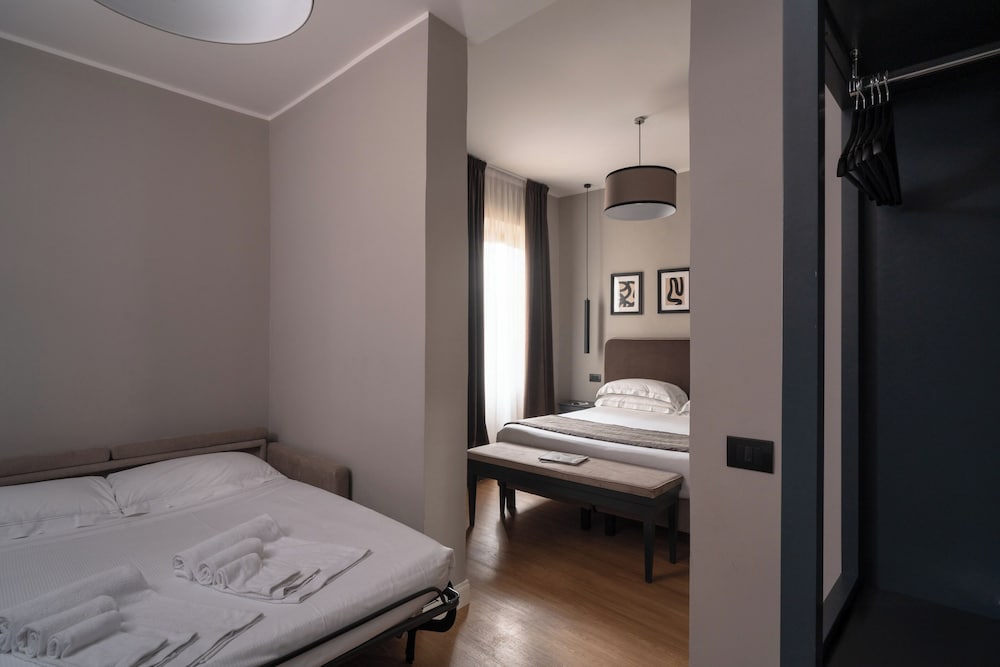 Flom Boutique Hotel 15/50