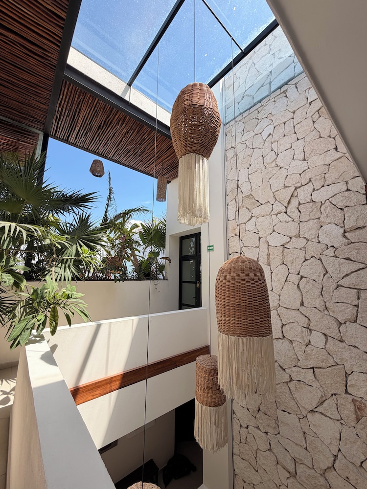Ah Xok Suites 23/50