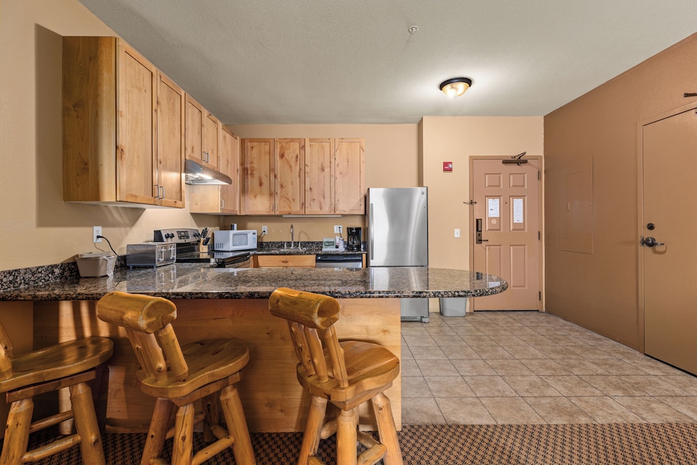 The Lodge at Brainerd Lakes, Trademark Collection by Wyndham 5/59