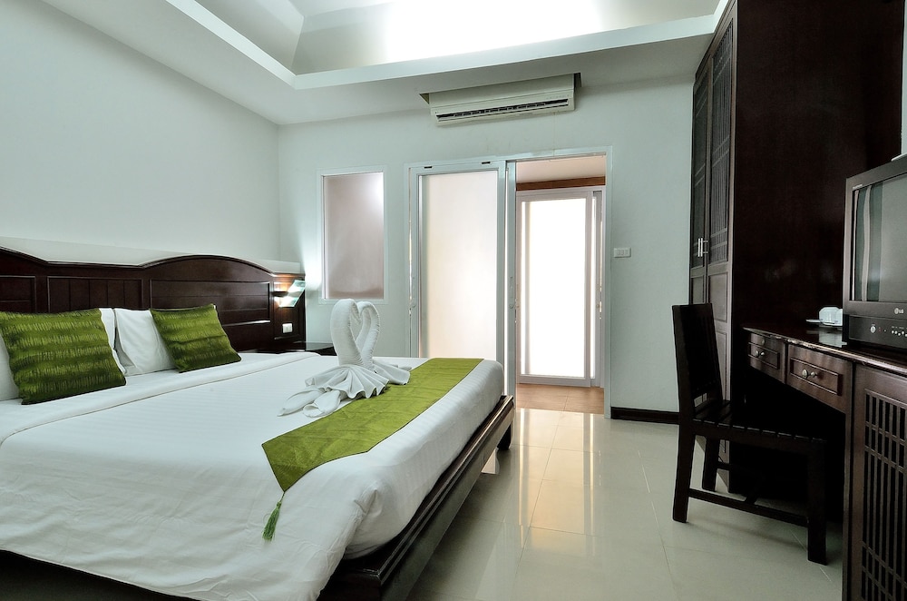 Samui First House 23/50
