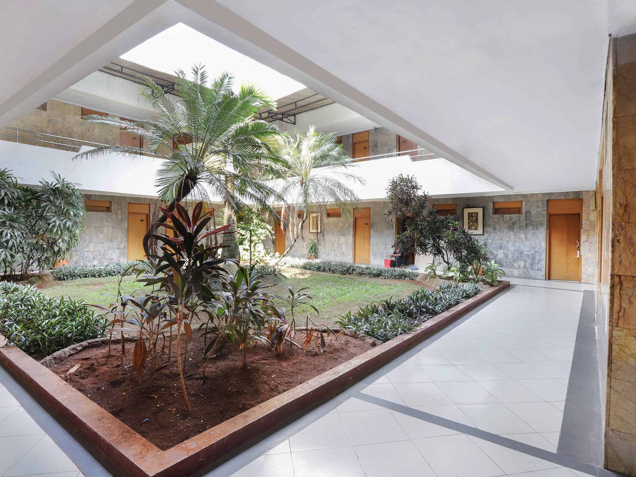 Hotel Kalisma 8/50