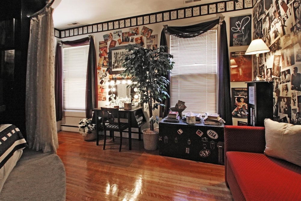 Old Northside Bed Breakfast 44/55