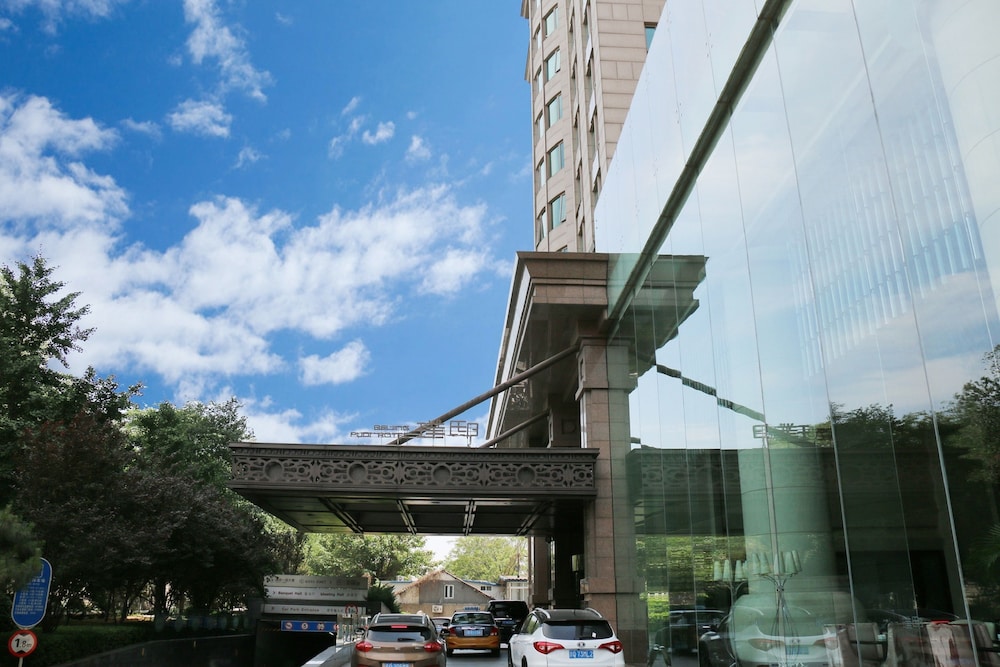 Beijing Pudi Hotel 60/60