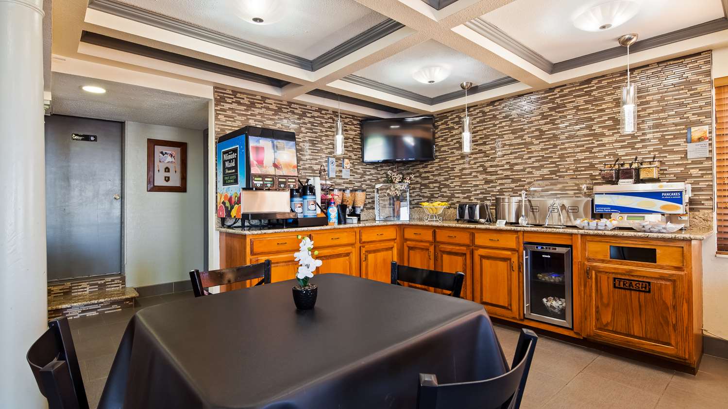 Best Western Montis Inn 9/15