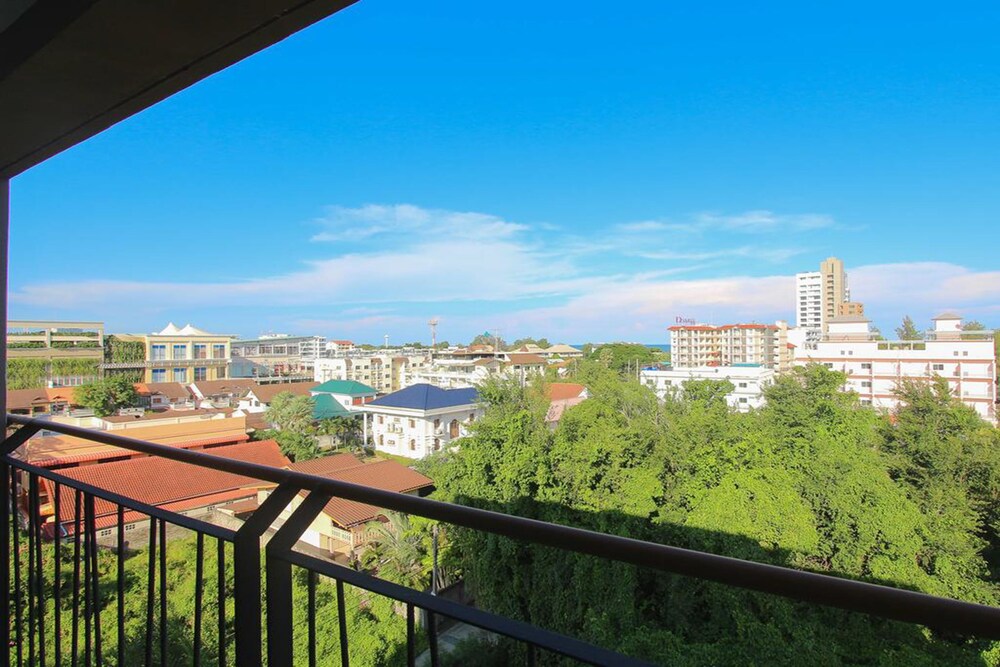 Phudara City View Huahin 7/40