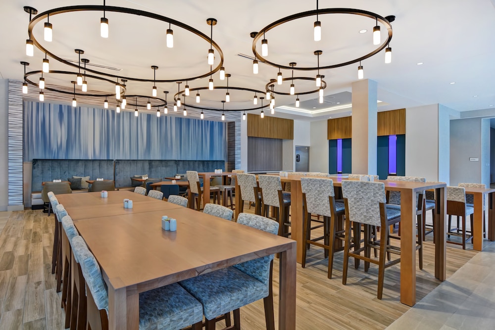 Hilton Garden Inn Destin Miramar Beach 70/84