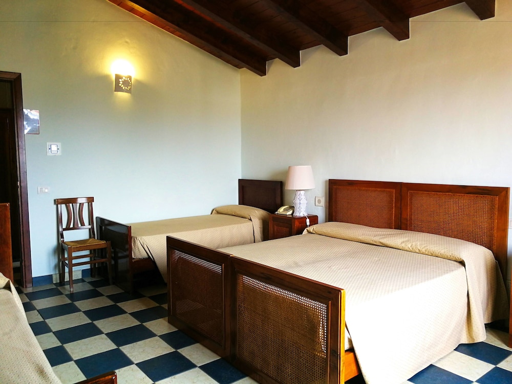Hotel Il Vecchio Mulino 16/50