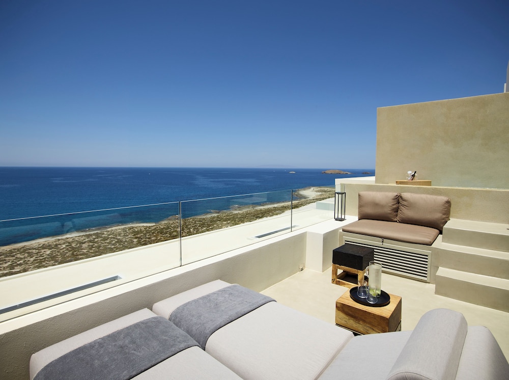 Domes White Coast Milos - Adults Only 56/62