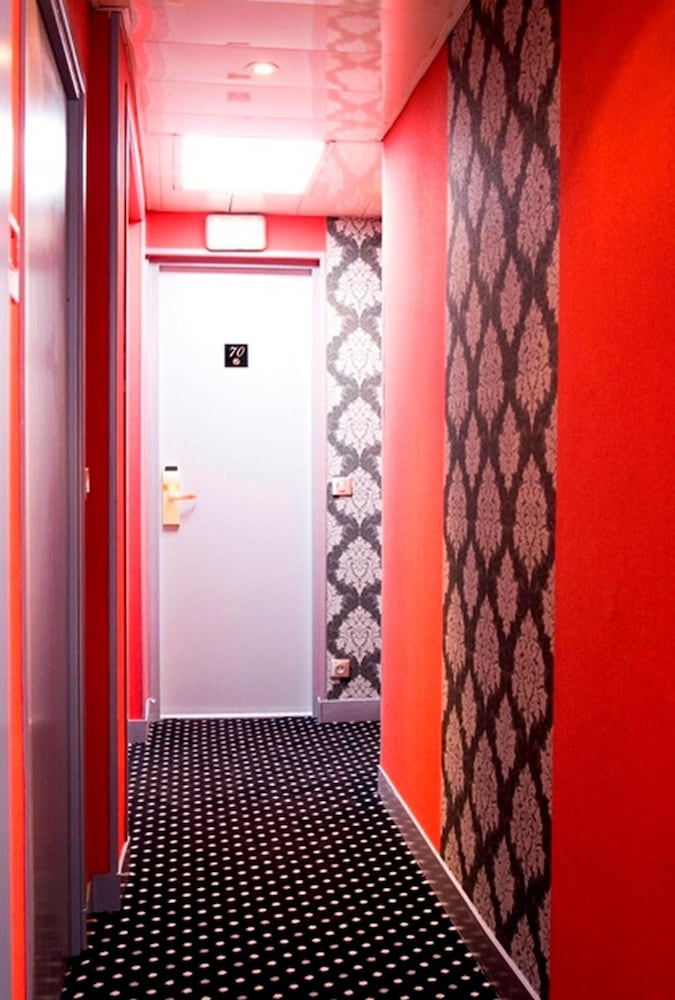 Timhotel Odessa Montparnasse 34/58
