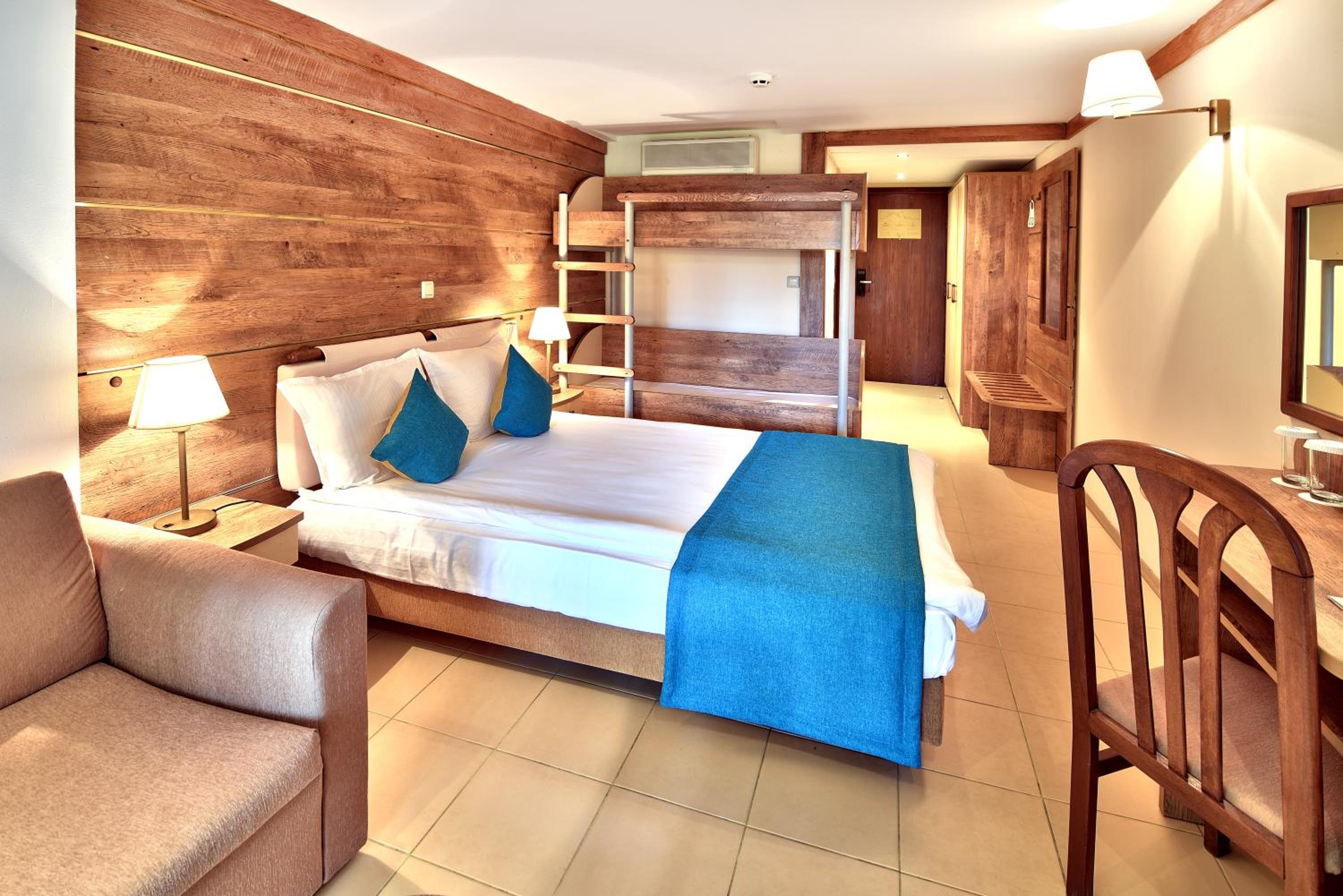 Room, Bunk Beds, Ground Floor