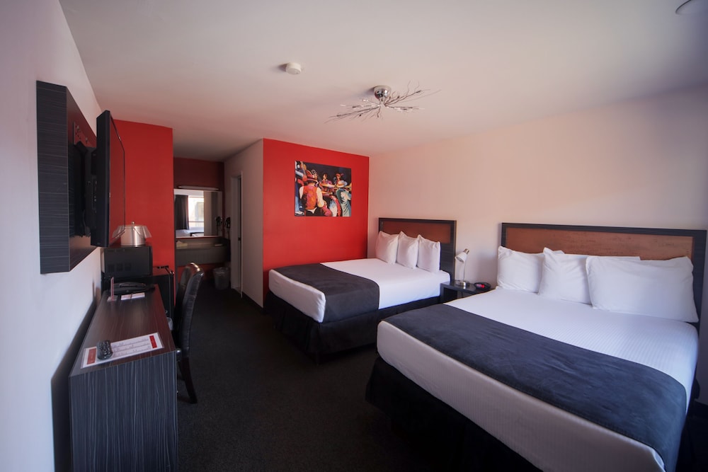 Room, 2 Queen Beds