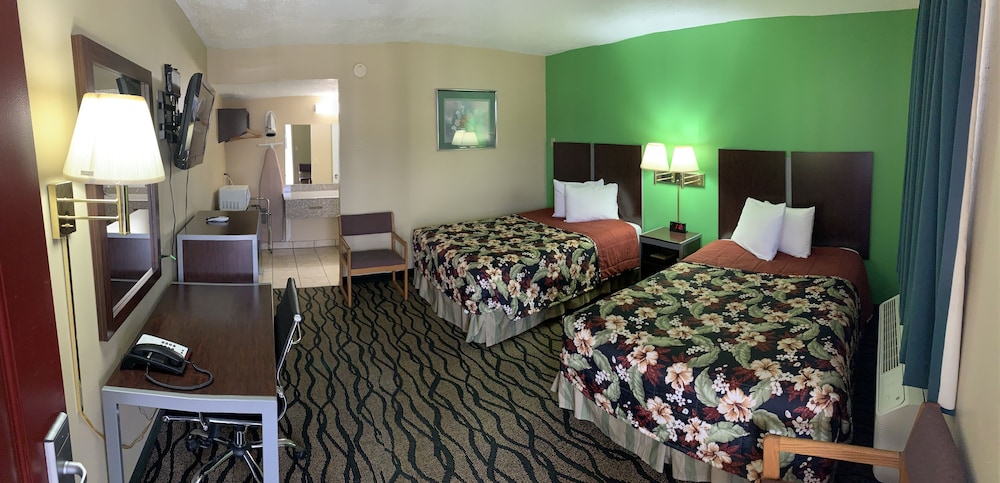 Thunderbird Inn 23/35