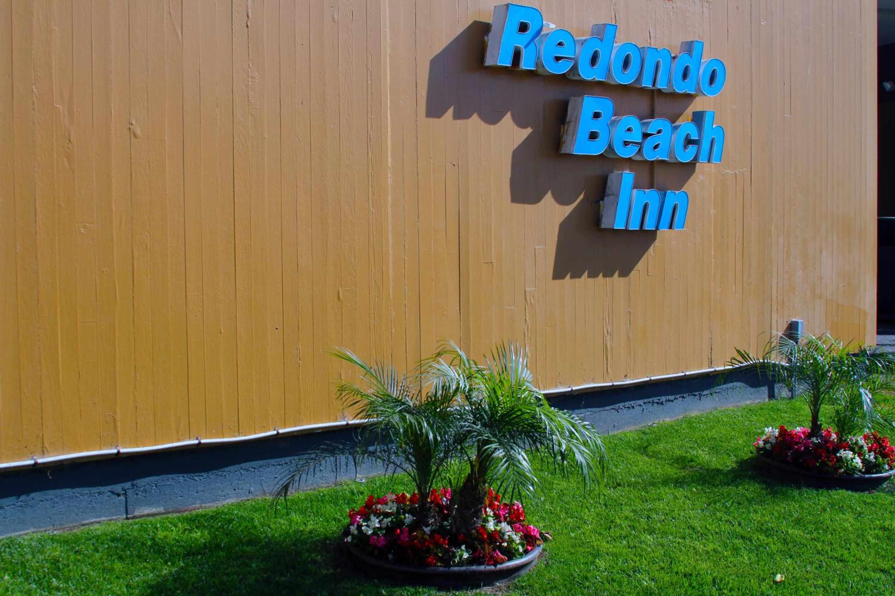 Redondo Beach Inn 52/61