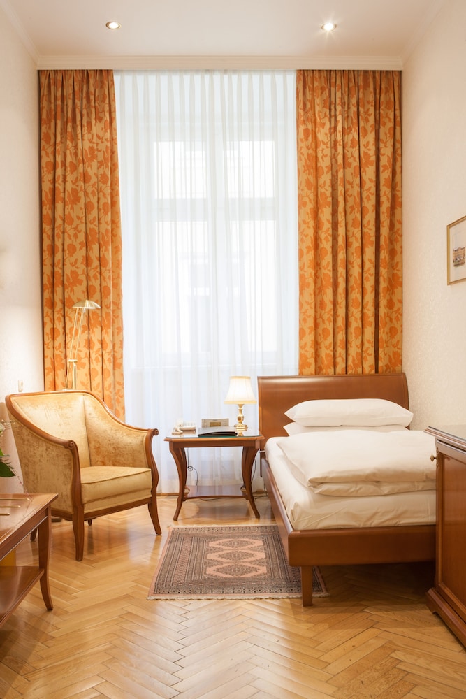 TOP CityLine Hotel Kaiserin Elisabeth 31/48