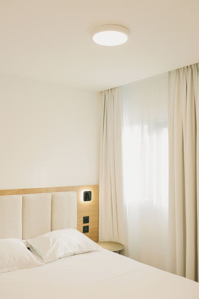 Appart Hotel Marianne 9/48