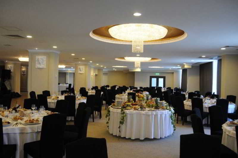 Grand Hotel 17/20