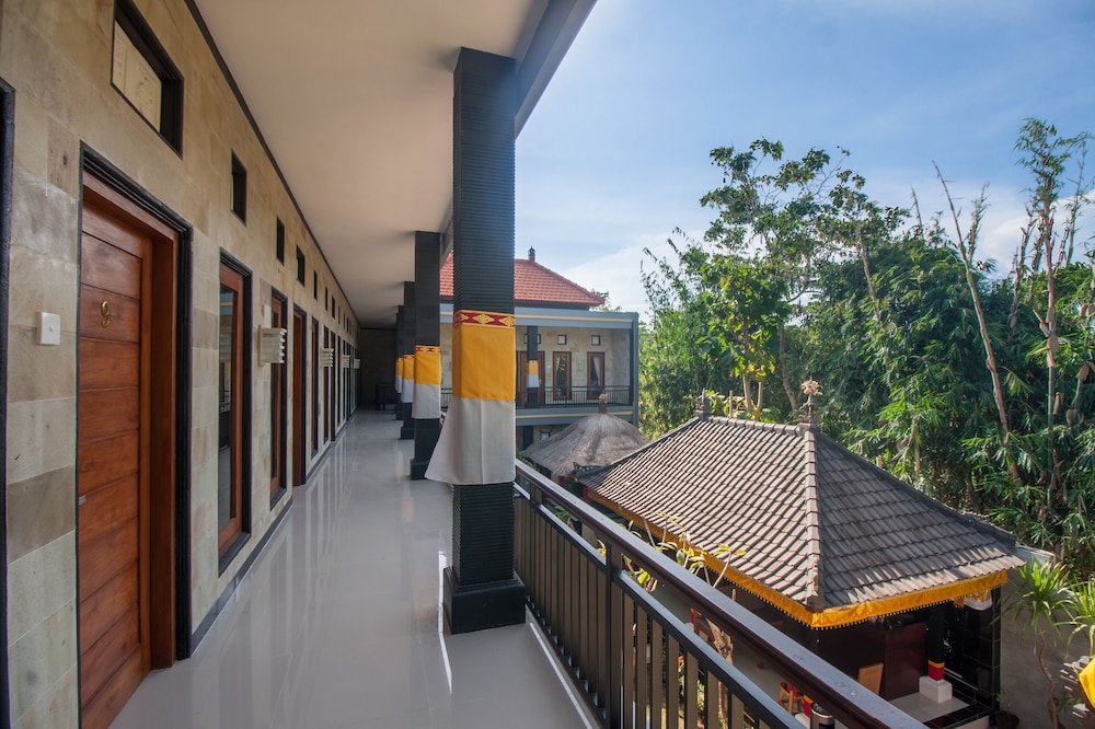 Vivaldi at Jimbaran 4/44