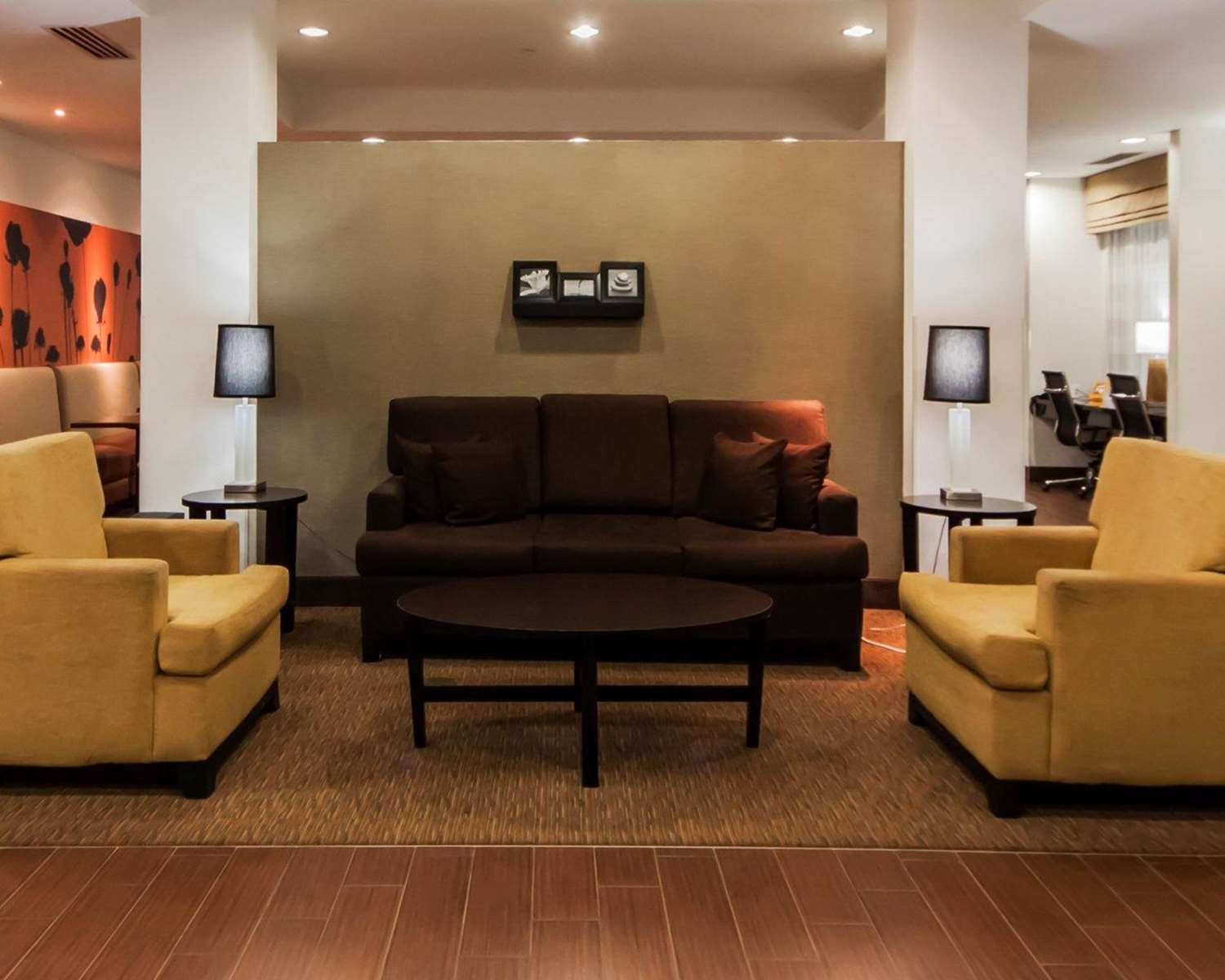 lounge