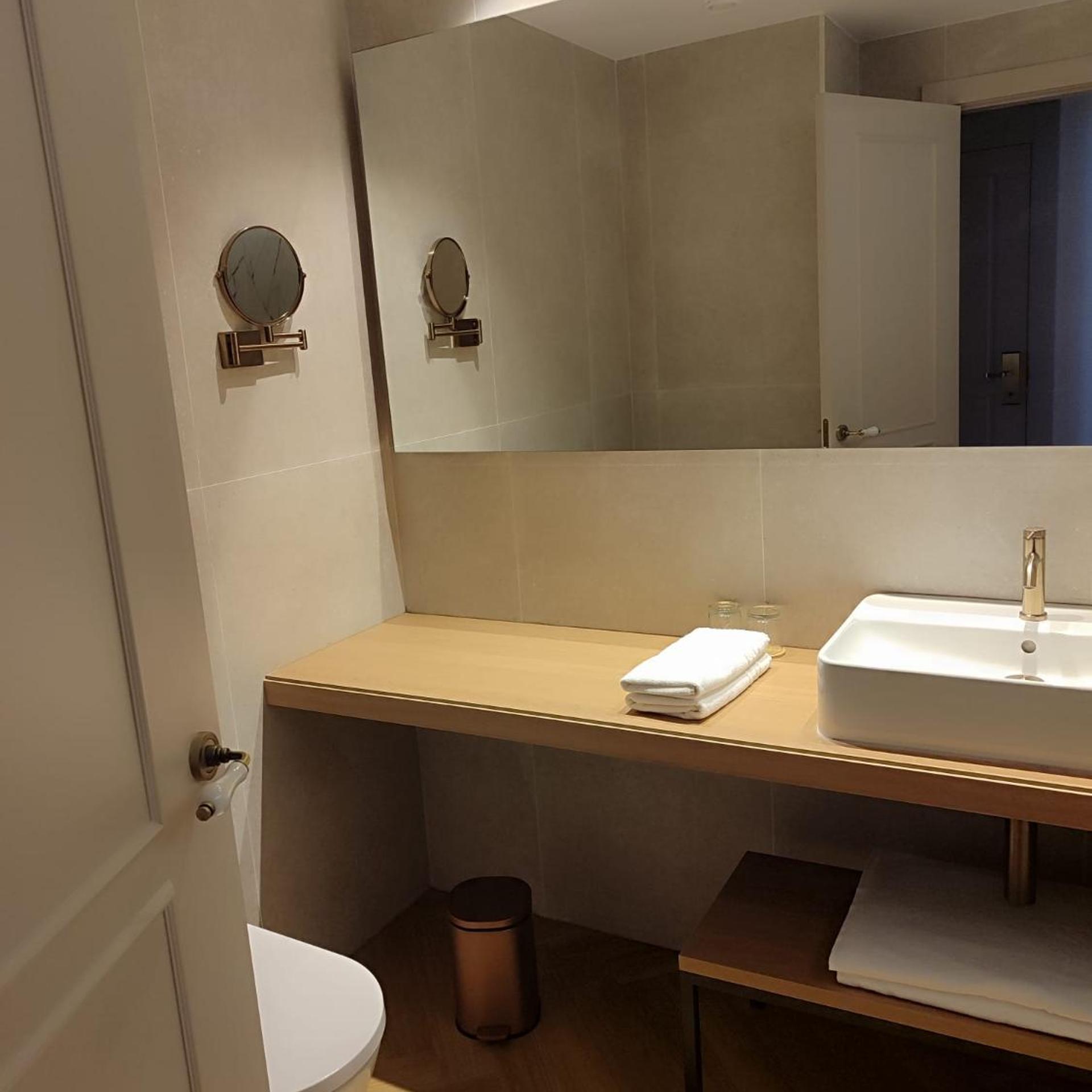 غرفة كومفورت ثلاثية بسرير مزدوج، Senator Cadiz Spa Hotel 4/5