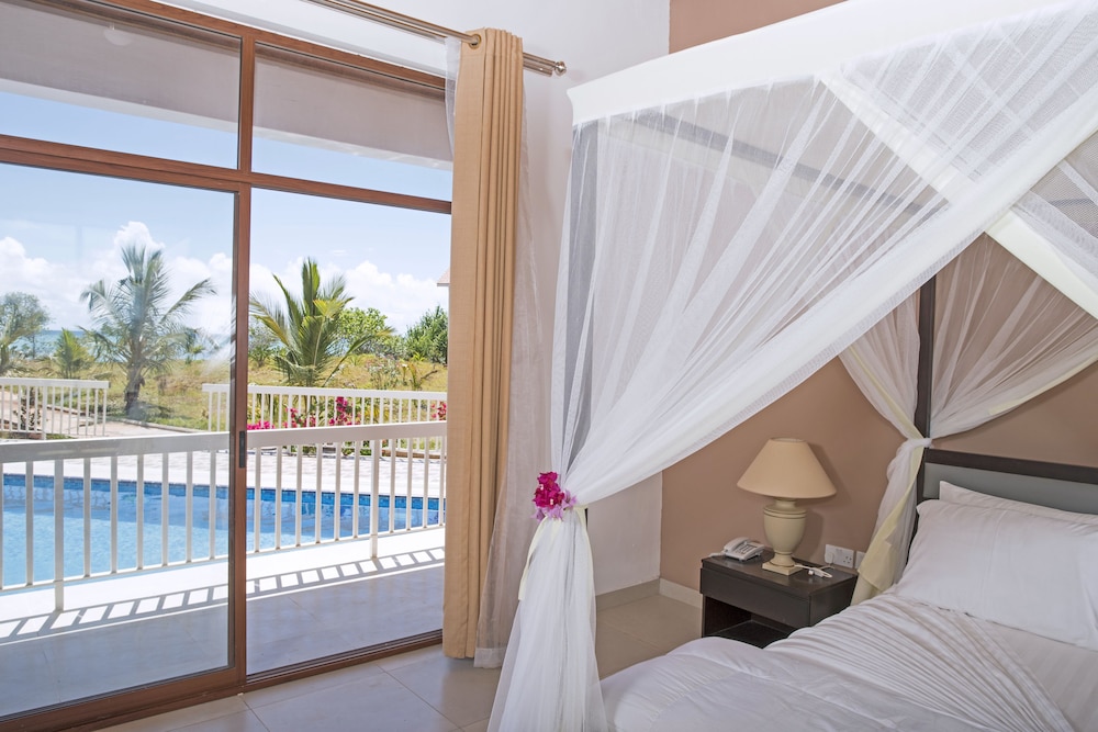 Azao Resort & Spa, Zanzibar 12/50