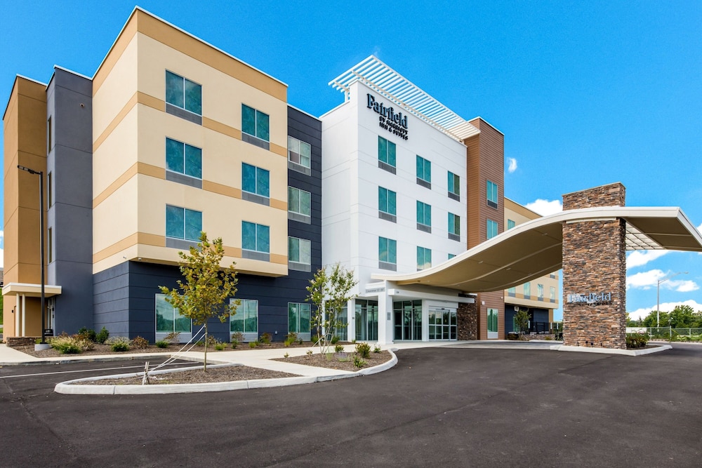 Fairfield Inn & Suites by Marriott Knoxville Clinton 28/33